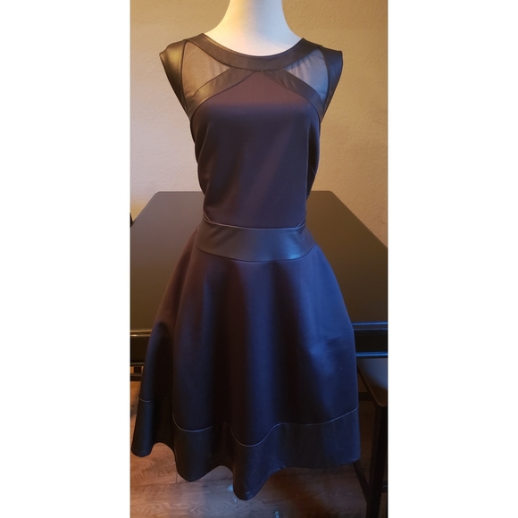 Fashion to Figure Dresses & Skirts - [Fashion to Figure] Black Mesh Panel Dress